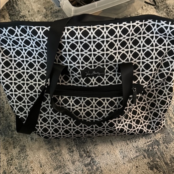Vera Bradley Handbags - Vera Bradley Black and White Geometric Large Duffle